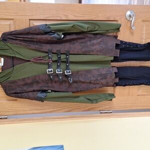 Men's Renaissance Costume Size M/L Robinhood/Elf/Archer